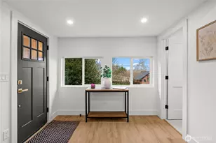 1604 NW 70th St, Seattle, WA 98117 - Photo 4