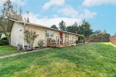 20406 52nd Avenue W, Lynnwood, WA 98036 - Photo 2