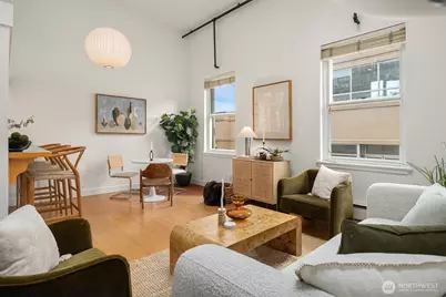 1406 Harvard Avenue #7, Seattle, WA 98122 - Photo 2