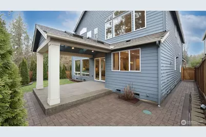 21801 SE 1st Street, Sammamish, WA 98074 - Photo 32