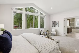 21801 SE 1st St, Sammamish, WA 98074 - Photo 20