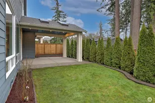 21801 SE 1st St, Sammamish, WA 98074 - Photo 34