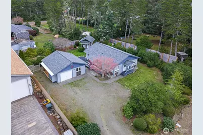 1305 274th Place, Ocean Park, WA 98640 - Photo 2