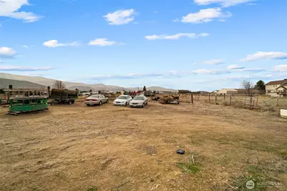 608 N Nester Court, East Wenatchee, WA 98802 - Photo 28