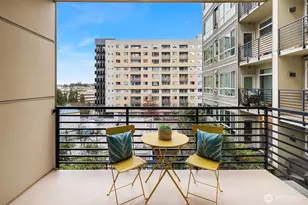 300 110th Ave NE, Bellevue, WA 98004 - Photo 8