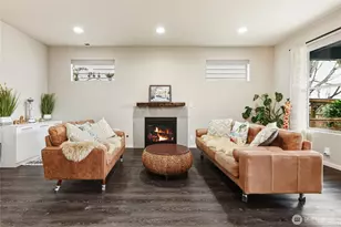 281 SW 97th Pl, Seattle, WA 98106 - Photo 4