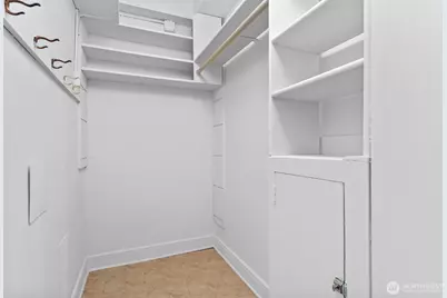 1017 Minor Avenue #901, Seattle, WA 98104 - Photo 10