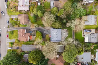 12704 37th Avenue NE, Seattle, WA 98125 - Photo 36