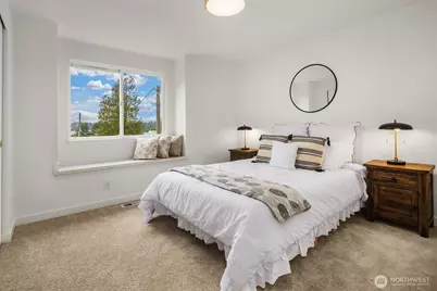 12704 37th Avenue NE, Seattle, WA 98125 - Photo 26