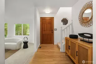 12704 37th Ave NE, Seattle, WA 98125 - Photo 4