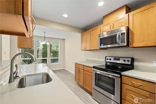 625 Jackson Ave N, Tacoma, WA 98406 - Photo 10