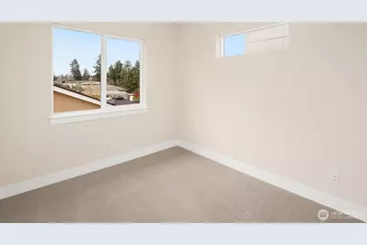 908 S 138th Street, Burien, WA 98168 - Photo 8