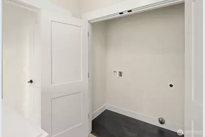 908 S 138th Street, Burien, WA 98168 - Photo 6