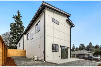 908 S 138th Street, Burien, WA 98168 - Photo 12