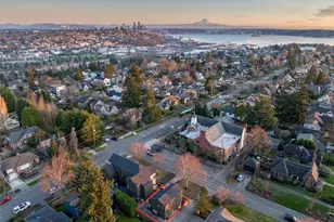 2806 W Dravus St, Seattle, WA 98199 - Photo 26