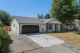 7815 Royal Oak Dr SE, Olympia, WA 98503 - Photo 2