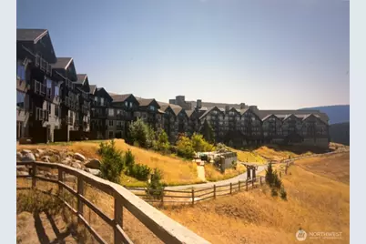 3600 Suncadia Trail #2068, Cle Elum, WA 98922 - Photo 2