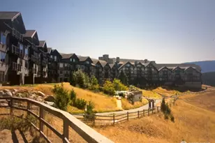 3600 Suncadia Trail, Cle Elum, WA 98922 - Photo 2