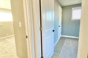 621 SW 132nd St, Burien, WA 98146 - Photo 12