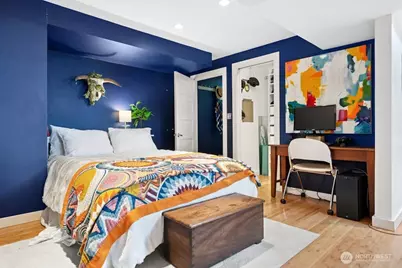 10034 3rd Avenue SW, Seattle, WA 98146 - Photo 14