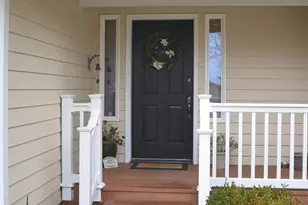 15718 Topaz Dr SE, Yelm, WA 98597 - Photo 2