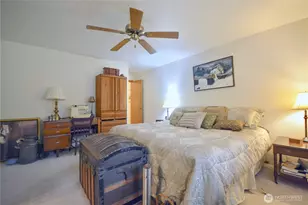 15718 Topaz Dr SE, Yelm, WA 98597 - Photo 18