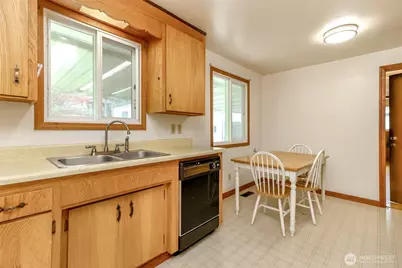 12904 12th Avenue S, Burien, WA 98168 - Photo 6