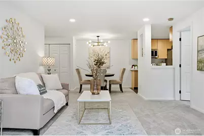 12607 SE 41 Place #H208, Bellevue, WA 98006 - Photo 4