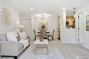 12607 SE 41st Pl, Bellevue, WA 98006 - Photo 4