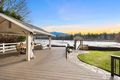 1122 Dyer Road, Sultan, WA 98294 - Photo 2