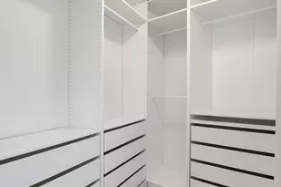 619 Federal Ave E, Seattle, WA 98102 - Photo 20