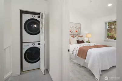 12721 SE 41st Place #109, Bellevue, WA 98006 - Photo 24