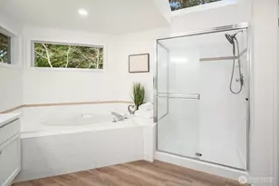 26224 SE 40th St, Sammamish, WA 98029 - Photo 26