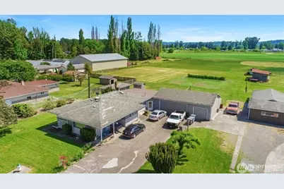 7618 48th Street E, Fife, WA 98424 - Photo 4