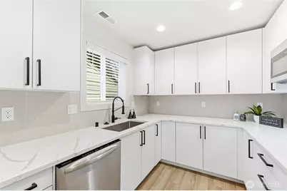 12015 44th Avenue S, Tukwila, WA 98168 - Photo 30