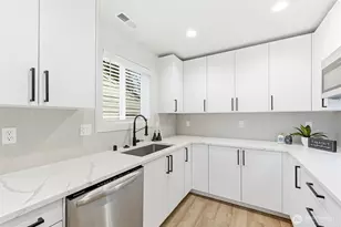 12015 44th Ave S, Tukwila, WA 98168 - Photo 30