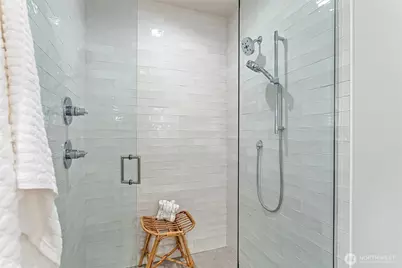 926 NW 57th Street #B, Seattle, WA 98107 - Photo 30