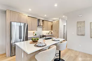 926 NW 57th St, Seattle, WA 98107 - Photo 18