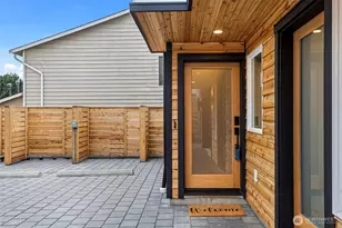 926 NW 57th St, Seattle, WA 98107 - Photo 2