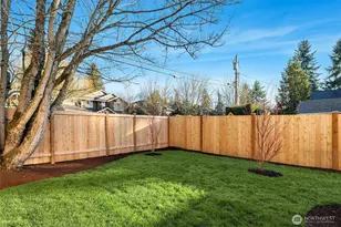 12525 NE 75th St, Kirkland, WA 98033 - Photo 30