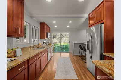 3928 S Pilgrim St, Seattle, WA 98118 - Photo 10