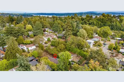 3928 S Pilgrim St, Seattle, WA 98118 - Photo 26