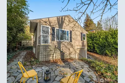 3928 S Pilgrim St, Seattle, WA 98118 - Photo 2