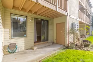 17425 119th Ln SE, Renton, WA 98058 - Photo 20