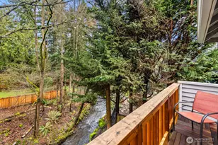 2710 NE 105th St, Seattle, WA 98125 - Photo 24