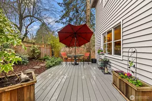 2710 NE 105th St, Seattle, WA 98125 - Photo 4