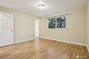 12224 SE 60th Pl, Bellevue, WA 98006 - Photo 20