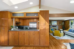 9003 NE Juanita Ln, Kirkland, WA 98034 - Photo 8