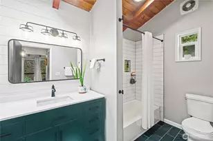 5503 E Collins Rd, Port Orchard, WA 98366 - Photo 20