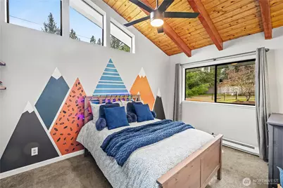 5503 E Collins Road, Port Orchard, WA 98366 - Photo 18